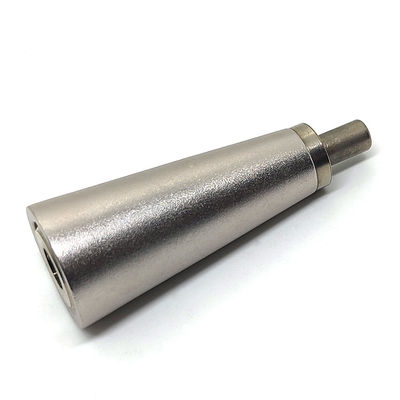 Các hệ thống treo dây cáp có thể điều chỉnh bên ngoài để chiếu sáng